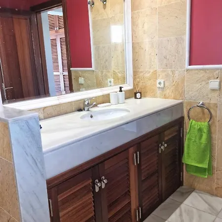 Villa Ana
